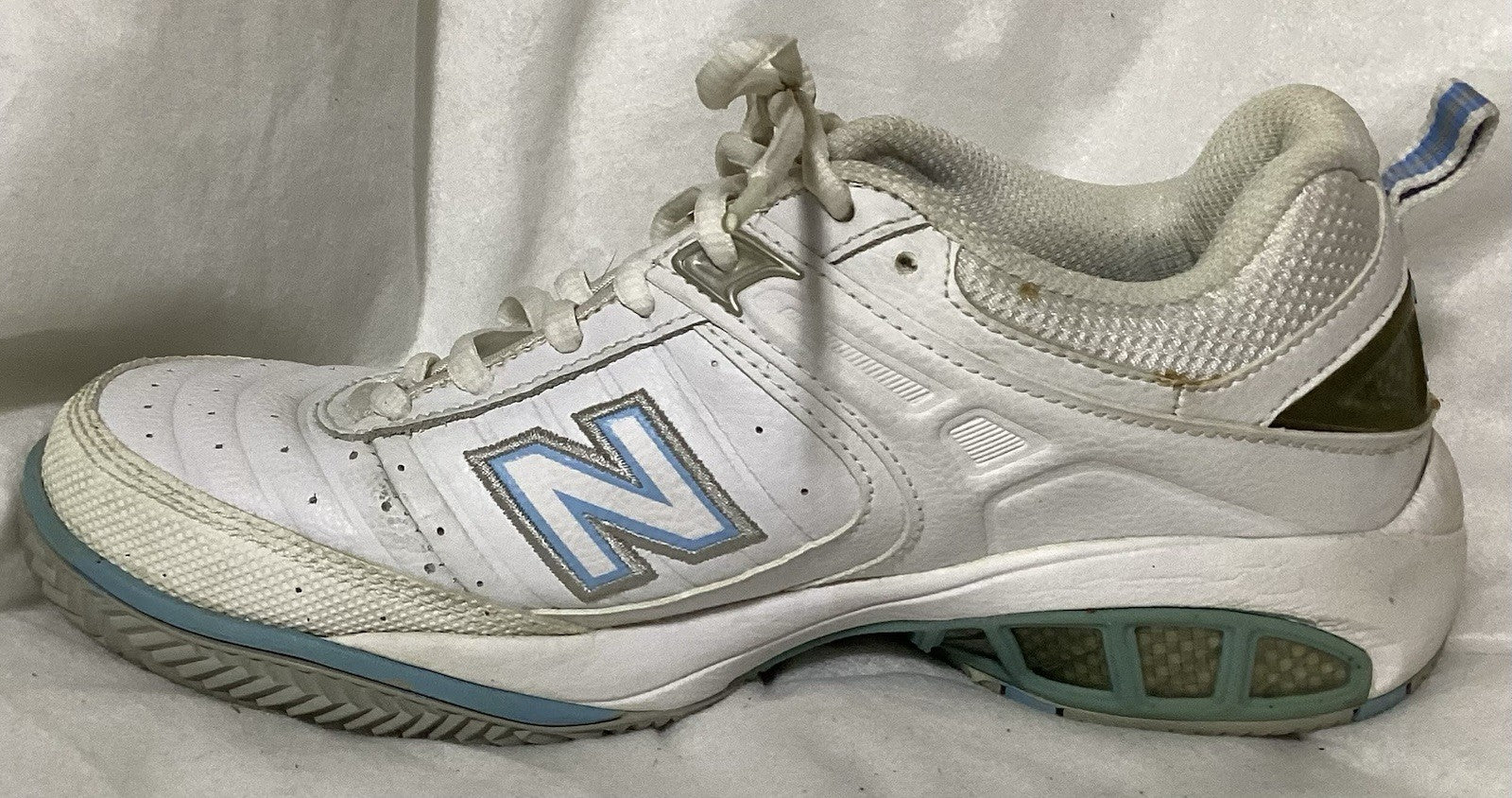 New Balance 804 Women Athletic Shoes Color White Leather Sz 7.5