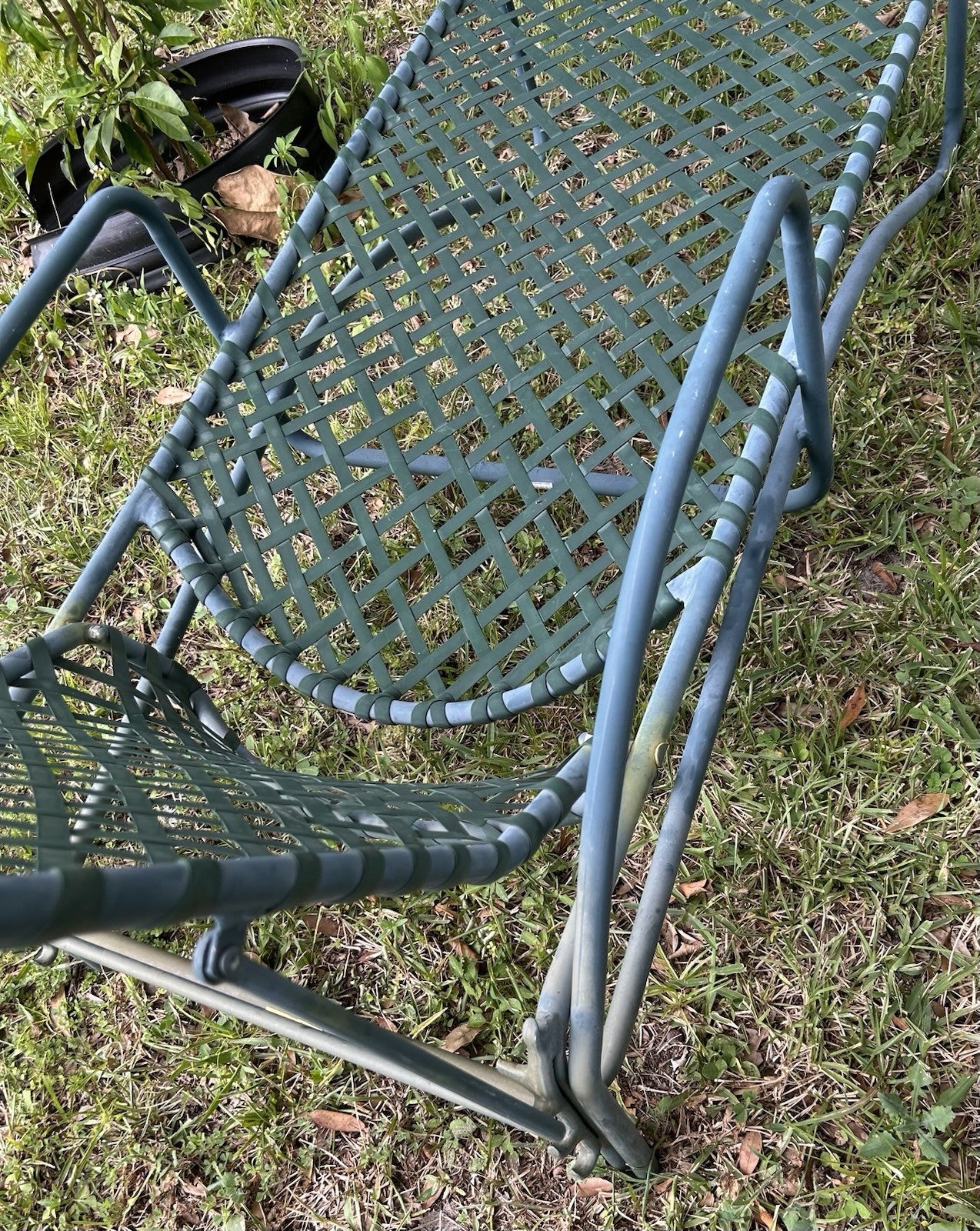 2 Brown Jordan Tamiami Green Lounge Chair 27Wx73Dx19H