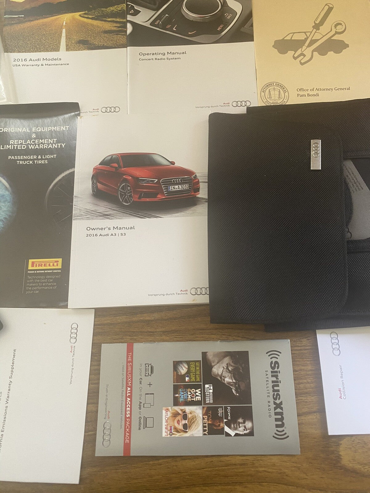 Audi 2016-A3 Owner Manual