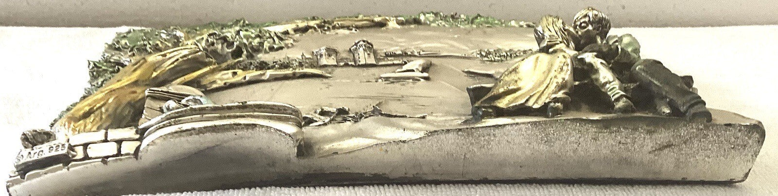 Vintage Silver Arg. 925 3 D Relief Sculpted Couple Kissing On Bench