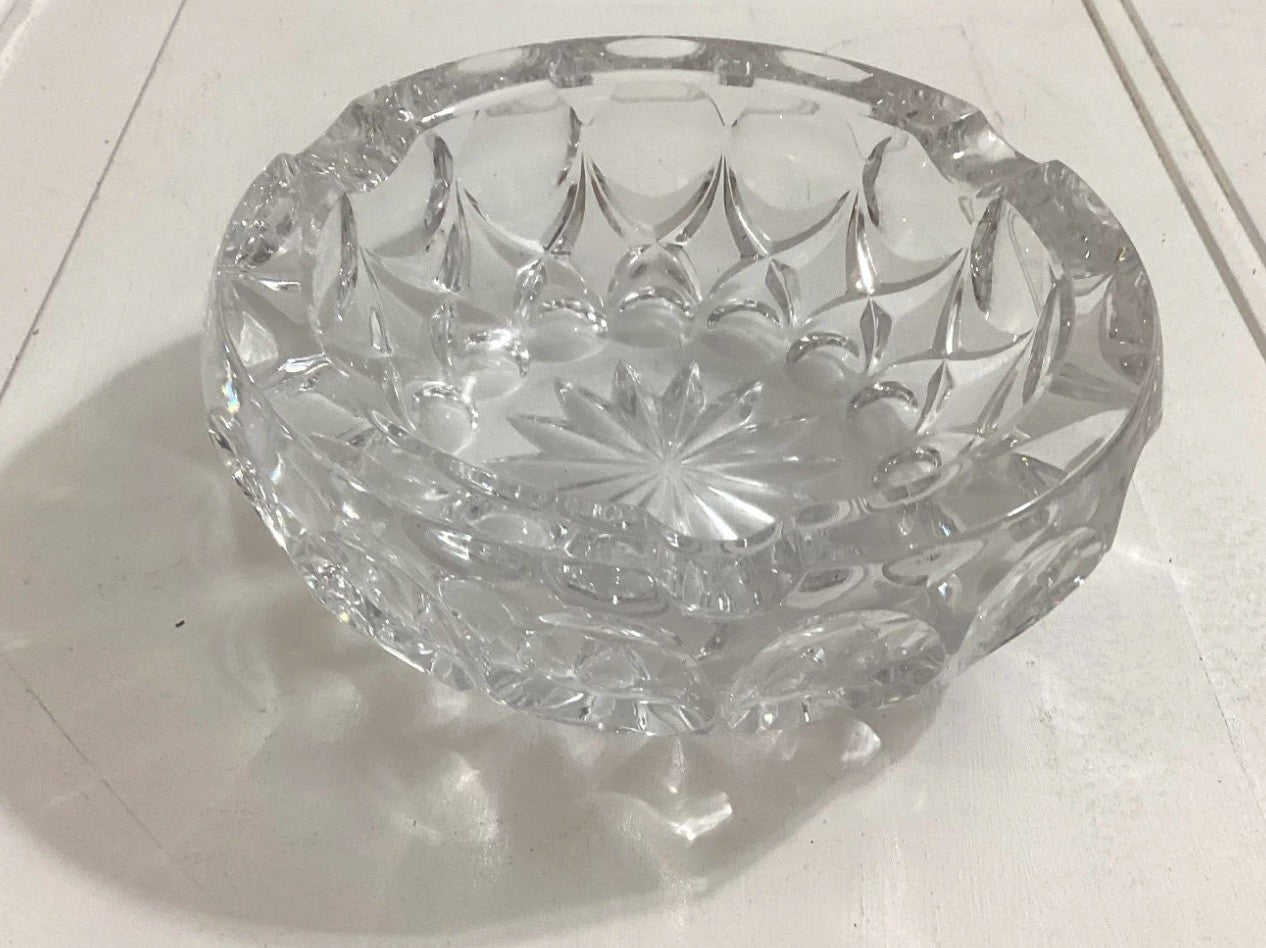 Vintage Noble Crystal Heavy Cut Glass Round Shaped Ashtray