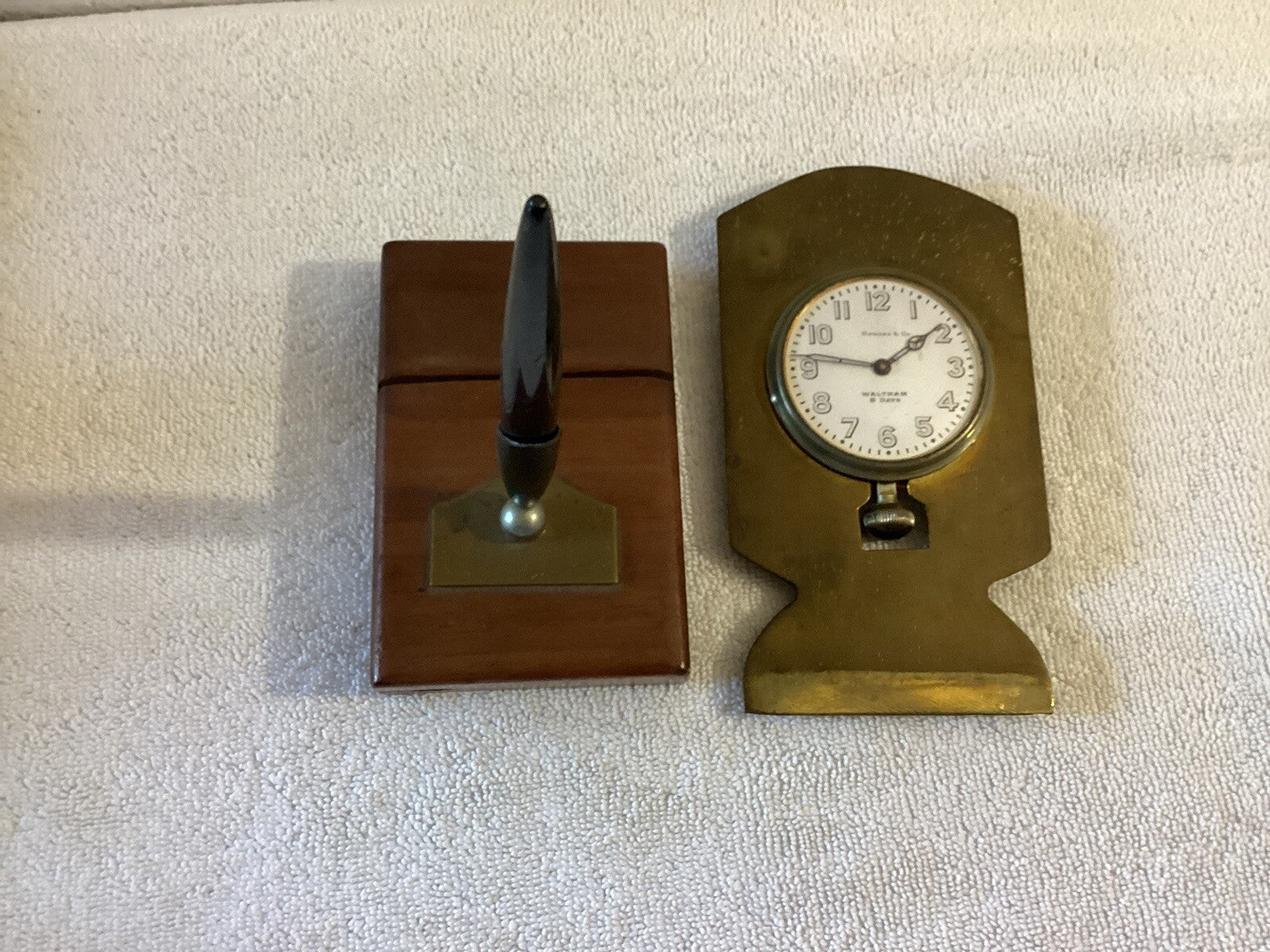 Howard & Co waltman 8 Days Desk Clock With Fountain Pen