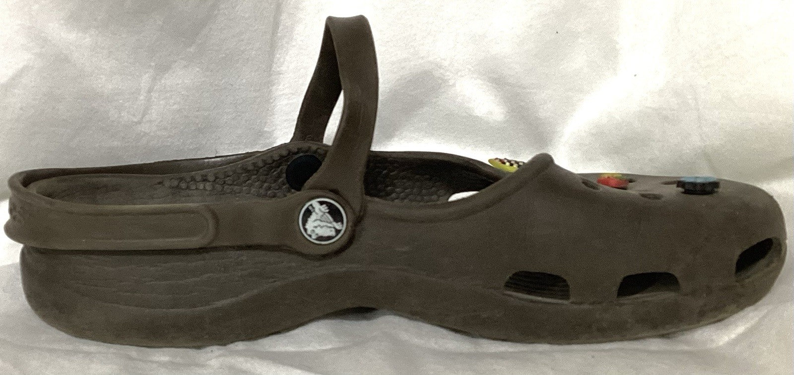 Women Karin Khaki Crocs Sz 9