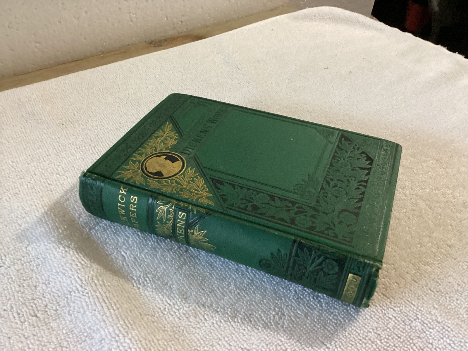 The Pickwick Club By Charles Dickens