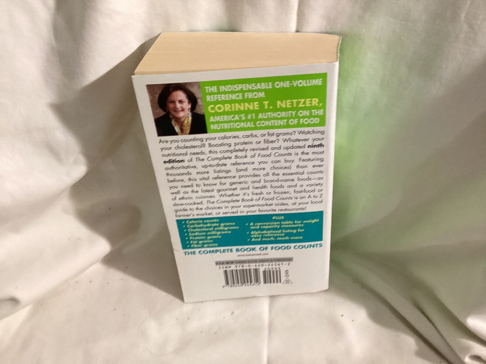 The Complete Book of Food Counts, 9th edition By Netzer, Corinne T. - VERY GOODn