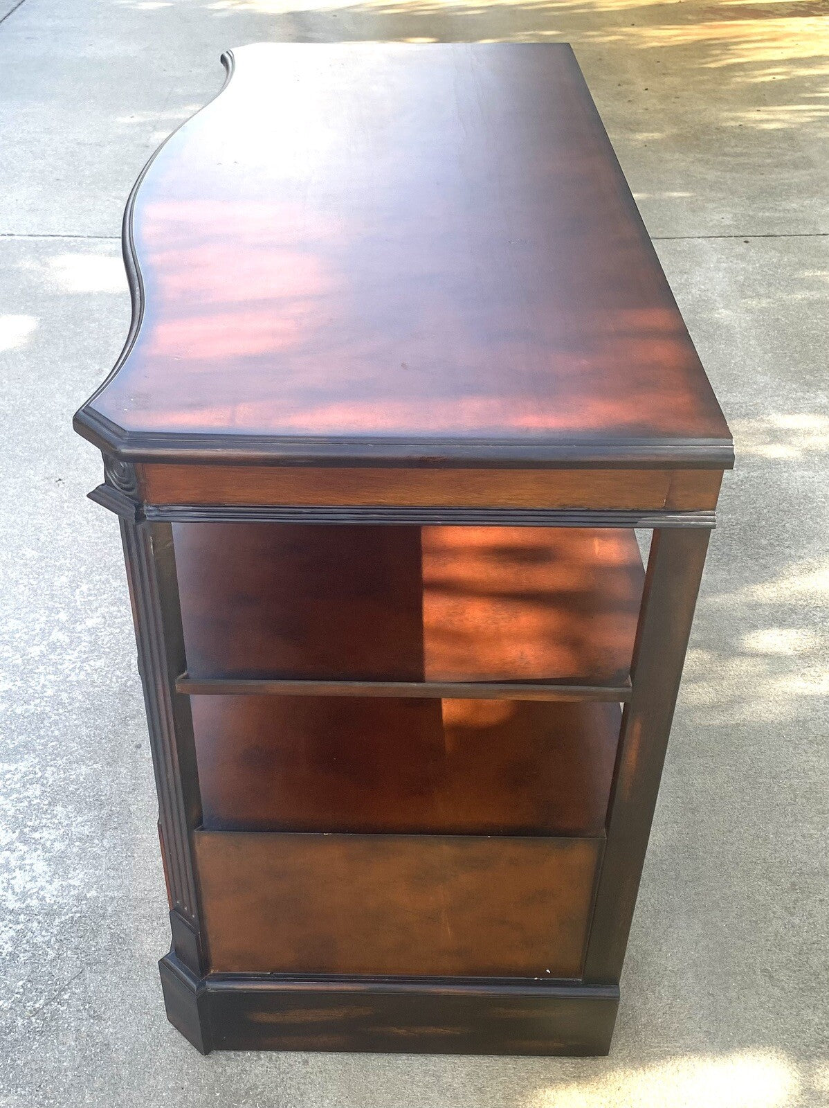 Wooden Étagère Cabinet