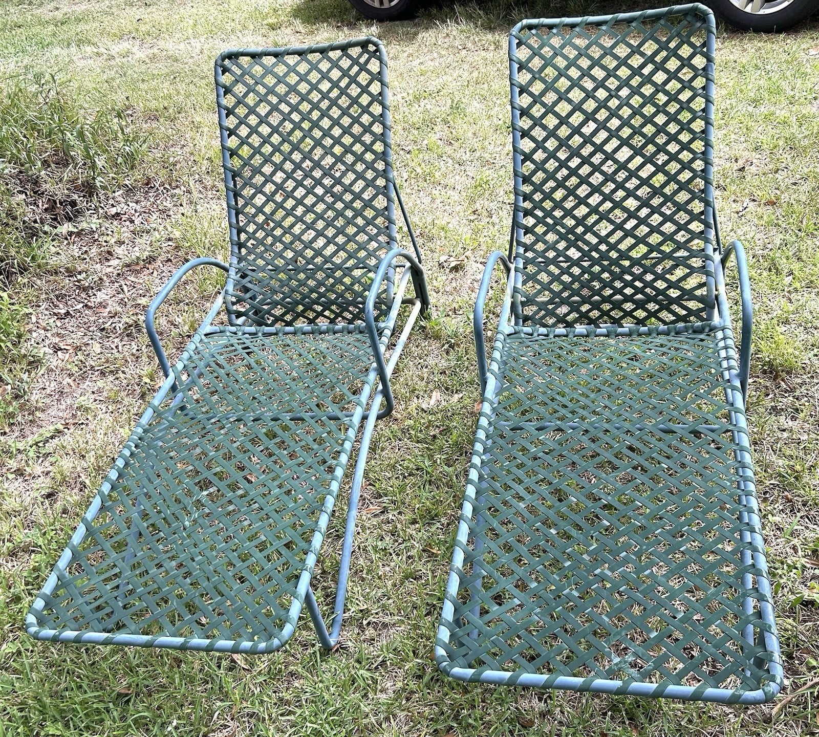 2 Brown Jordan Tamiami Green Lounge Chair 27Wx73Dx19H