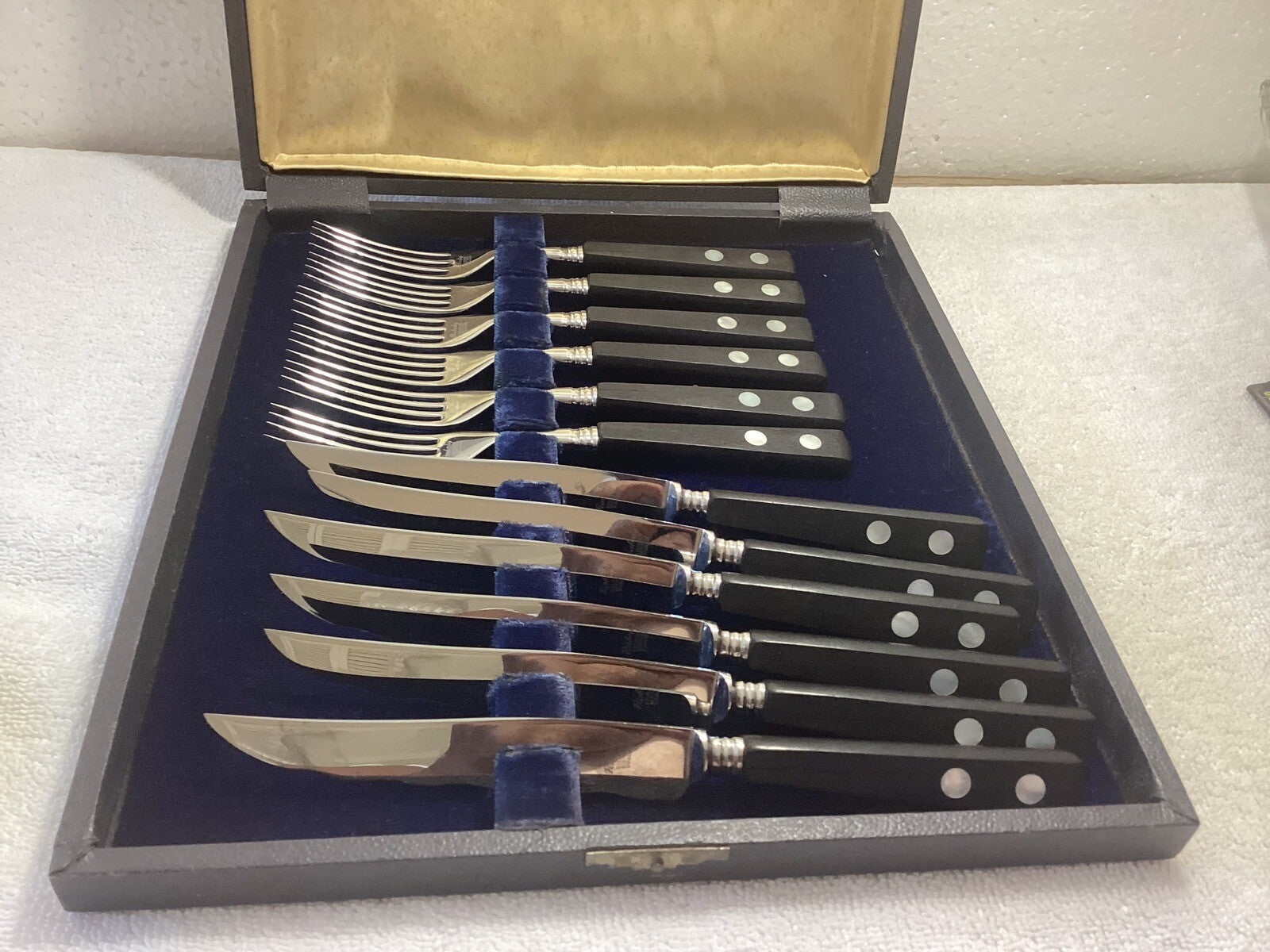 Waltcraft Cutlery Set Of 12 Pieces