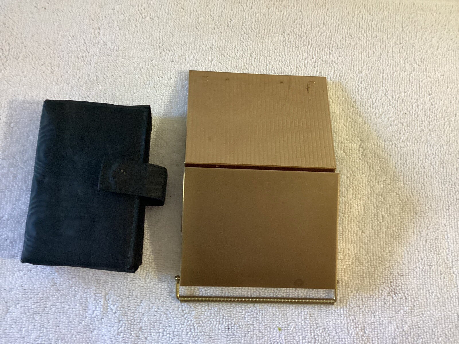 Vintage Volupté Gold Compact Minaudiere