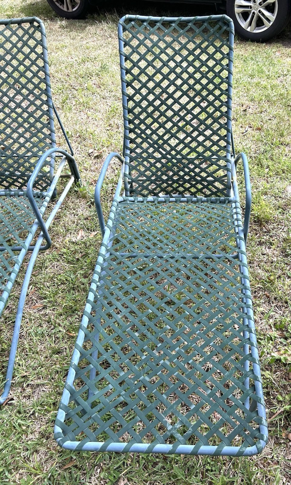 2 Brown Jordan Tamiami Green Lounge Chair 27Wx73Dx19H