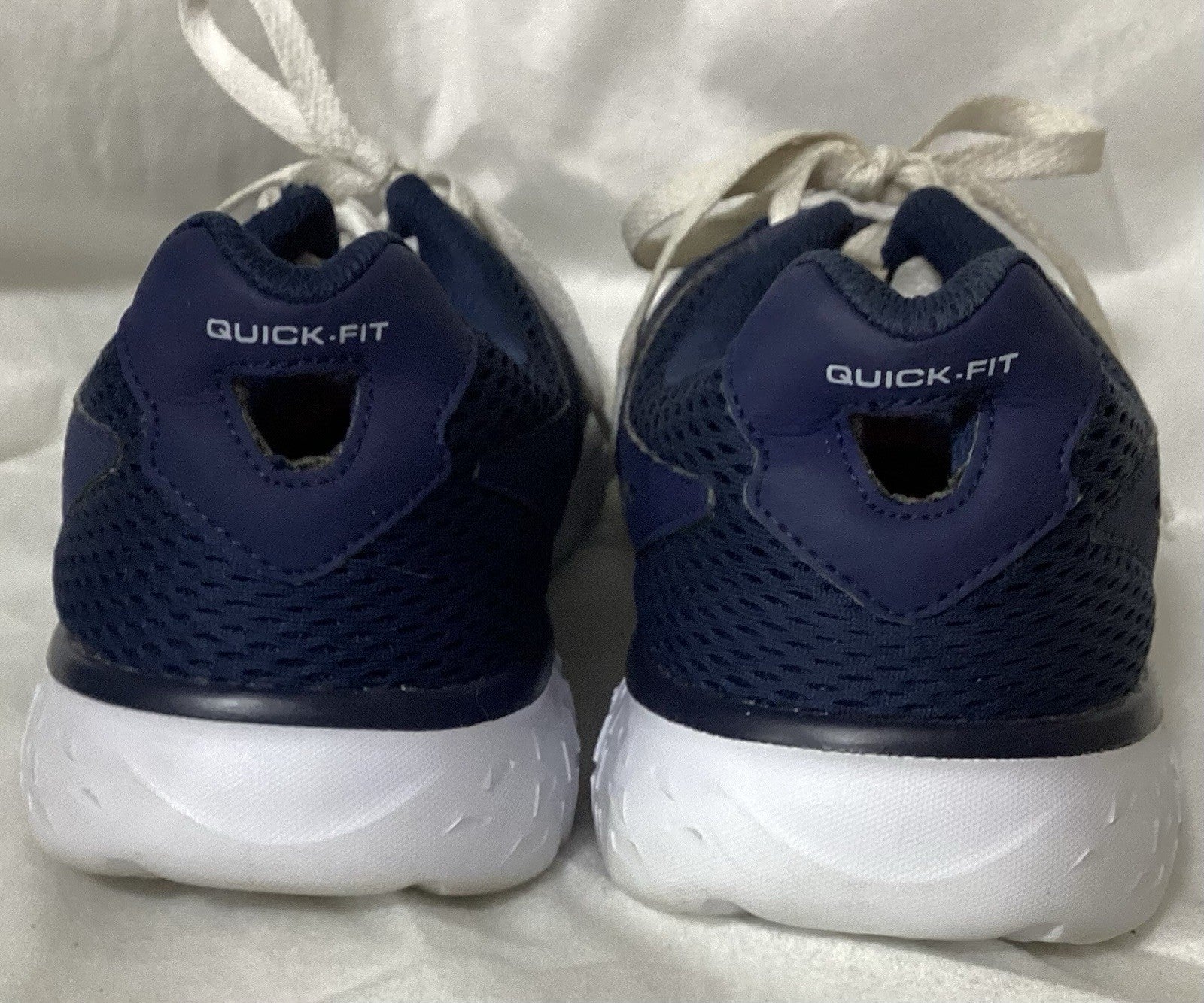 Sketchers Go Run 400 Navy & White Women Sneakers Sz 7