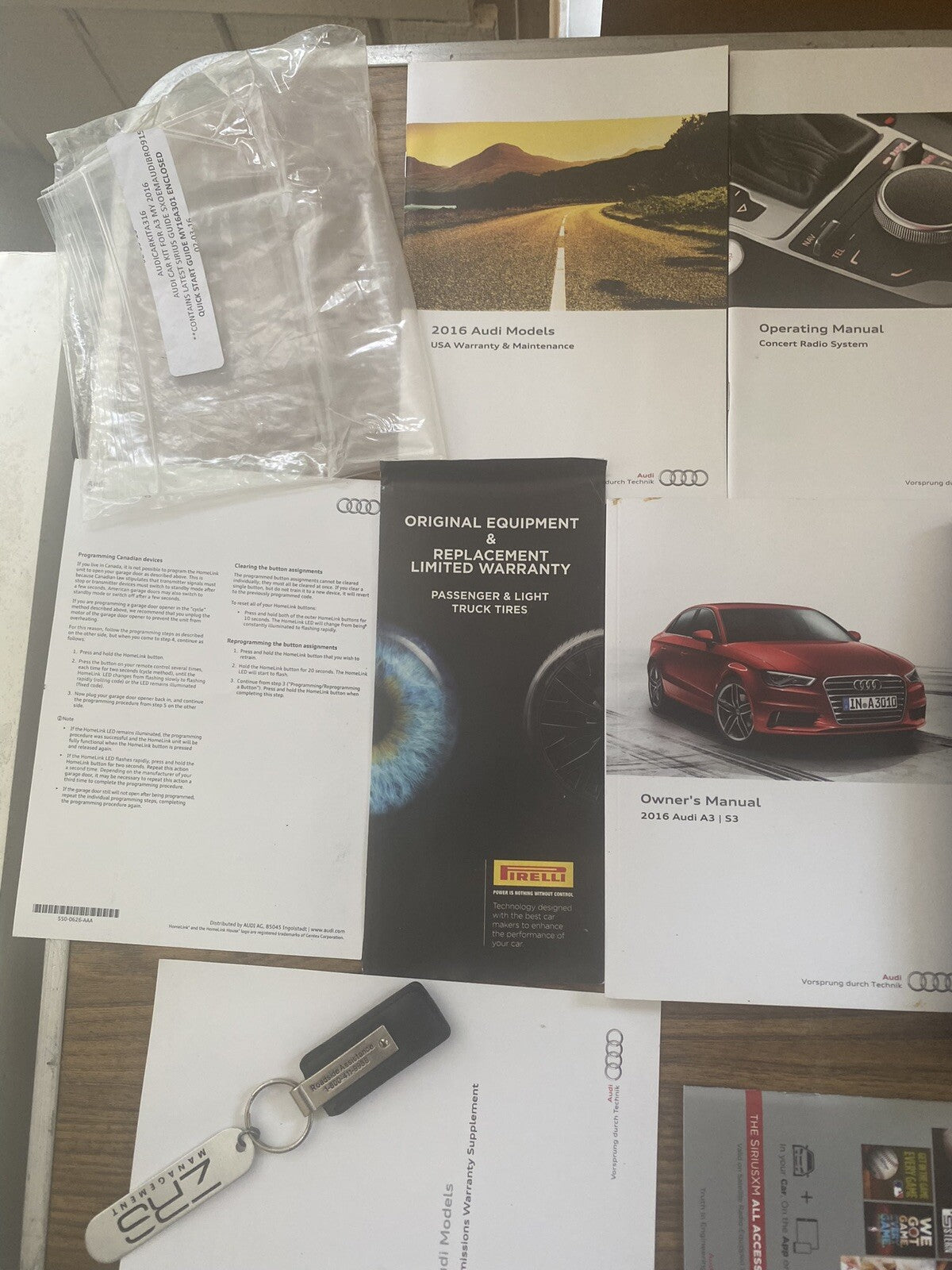 Audi 2016-A3 Owner Manual