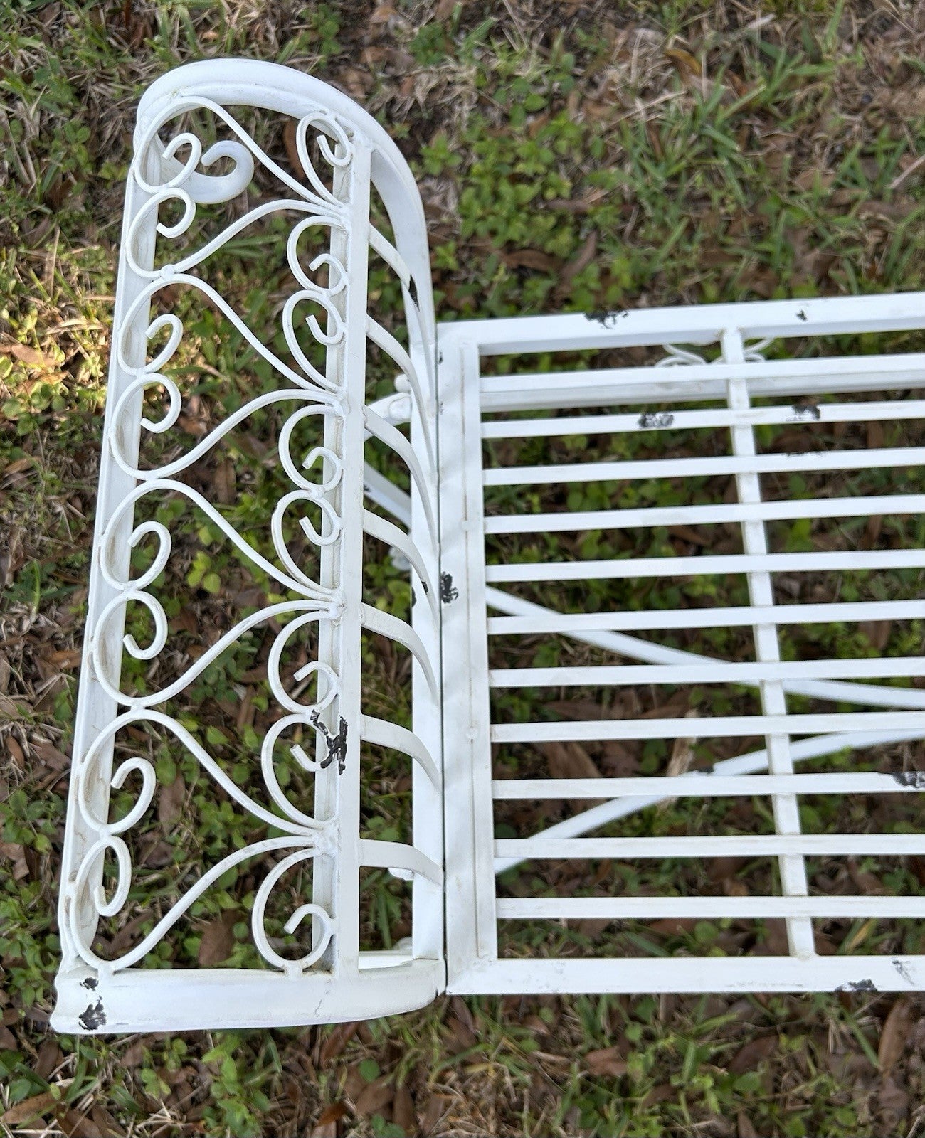 Safevieh Brielle Outdoor /Garden White Bench