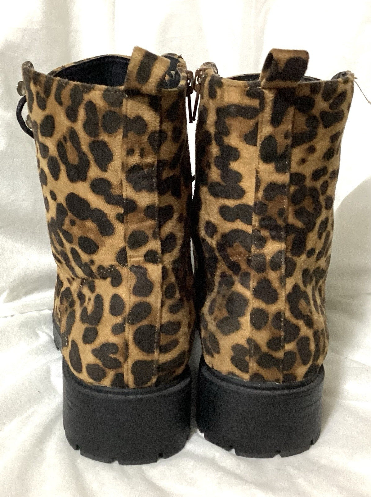 Wild Diva Animal Print Side Zipper Women Ankle Boots Sz 9