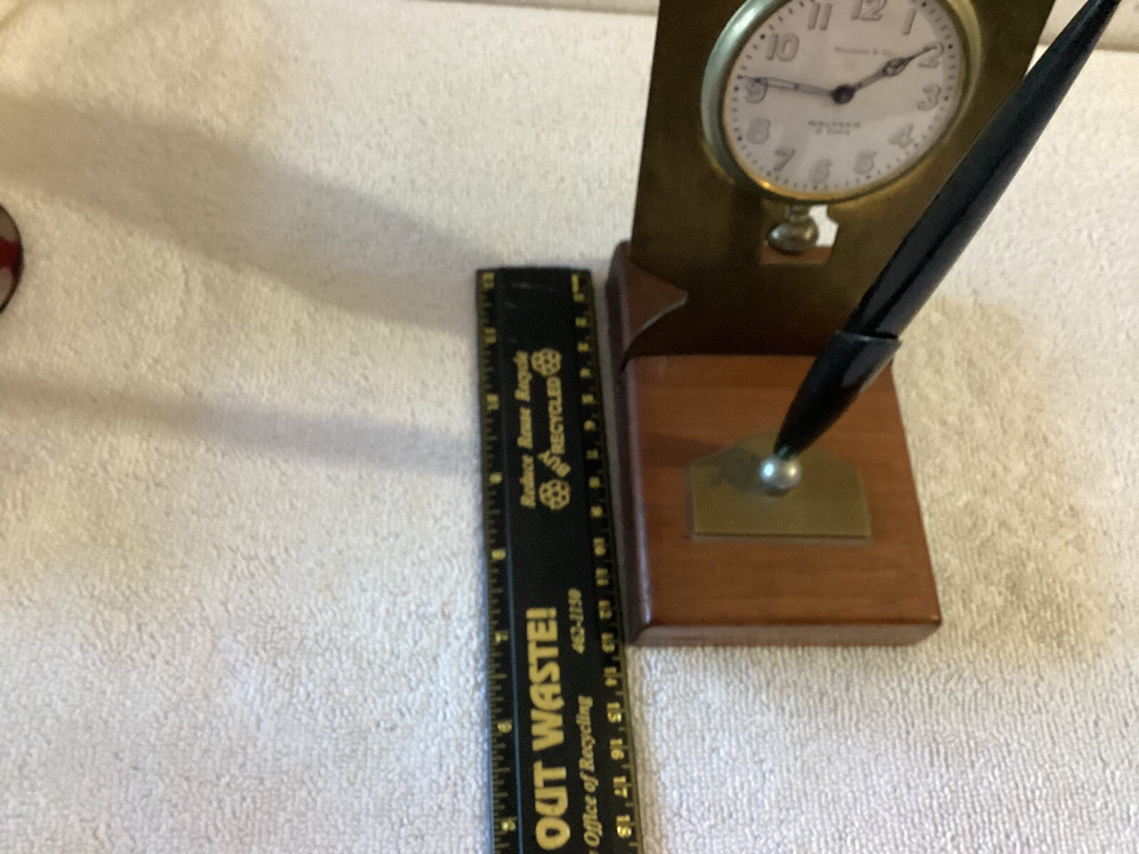 Howard & Co waltman 8 Days Desk Clock With Fountain Pen