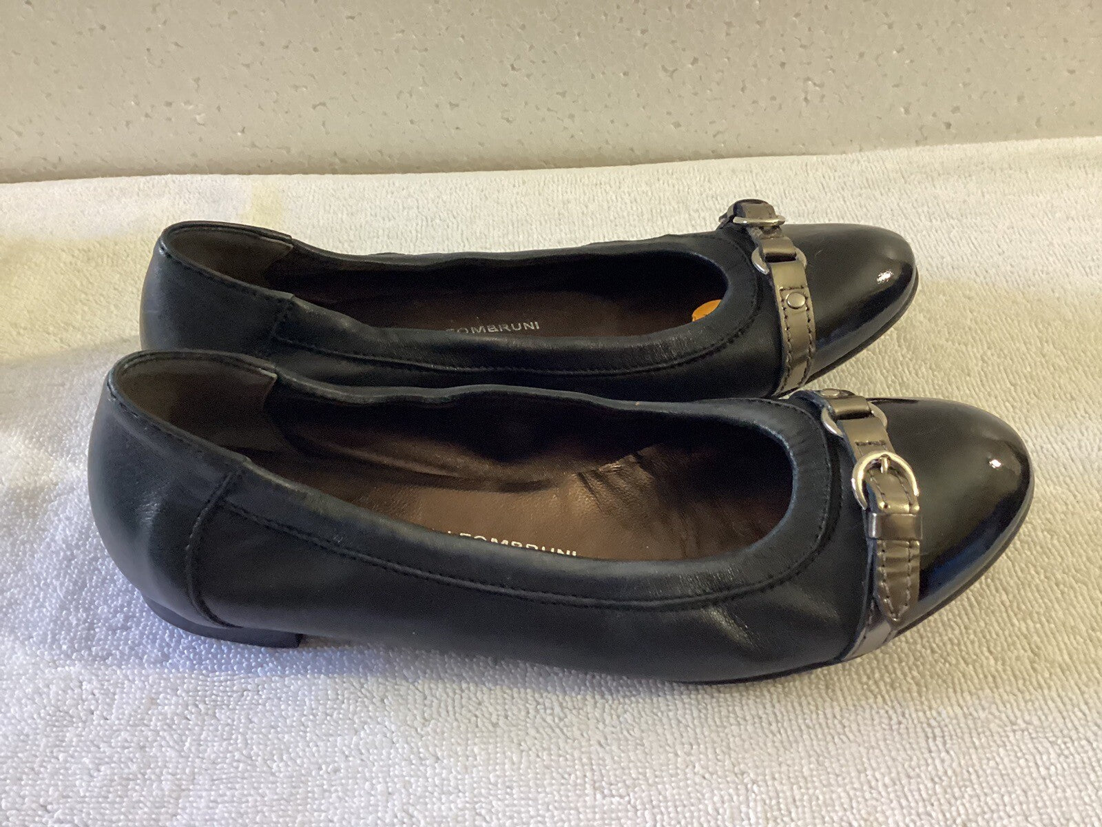 Attilio Guisti Leombruni Black Flats Sz 38.5