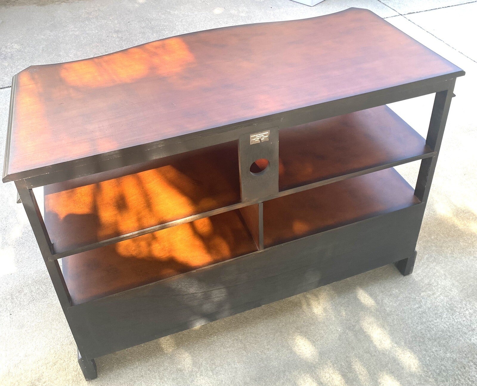 Wooden Étagère Cabinet