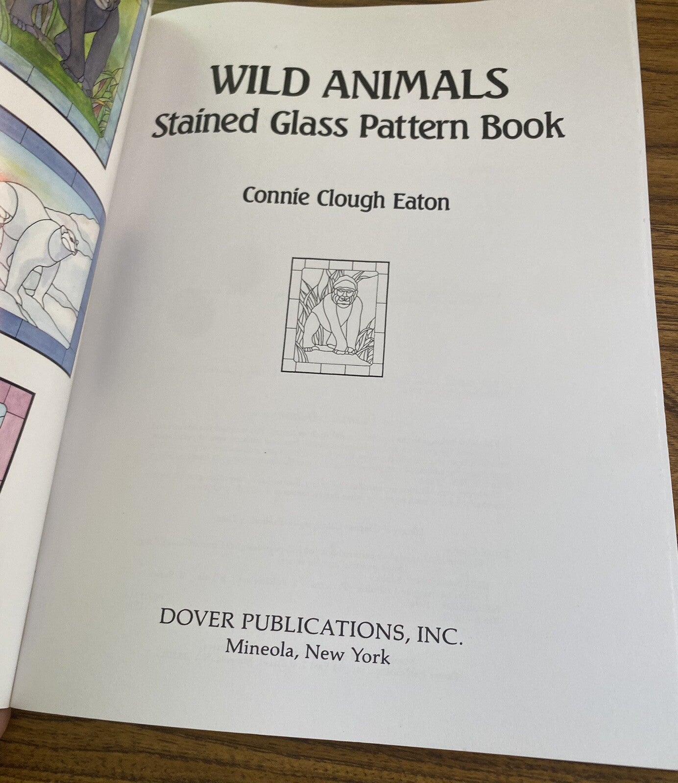 Wild Animals Stained Glass Pattern Book