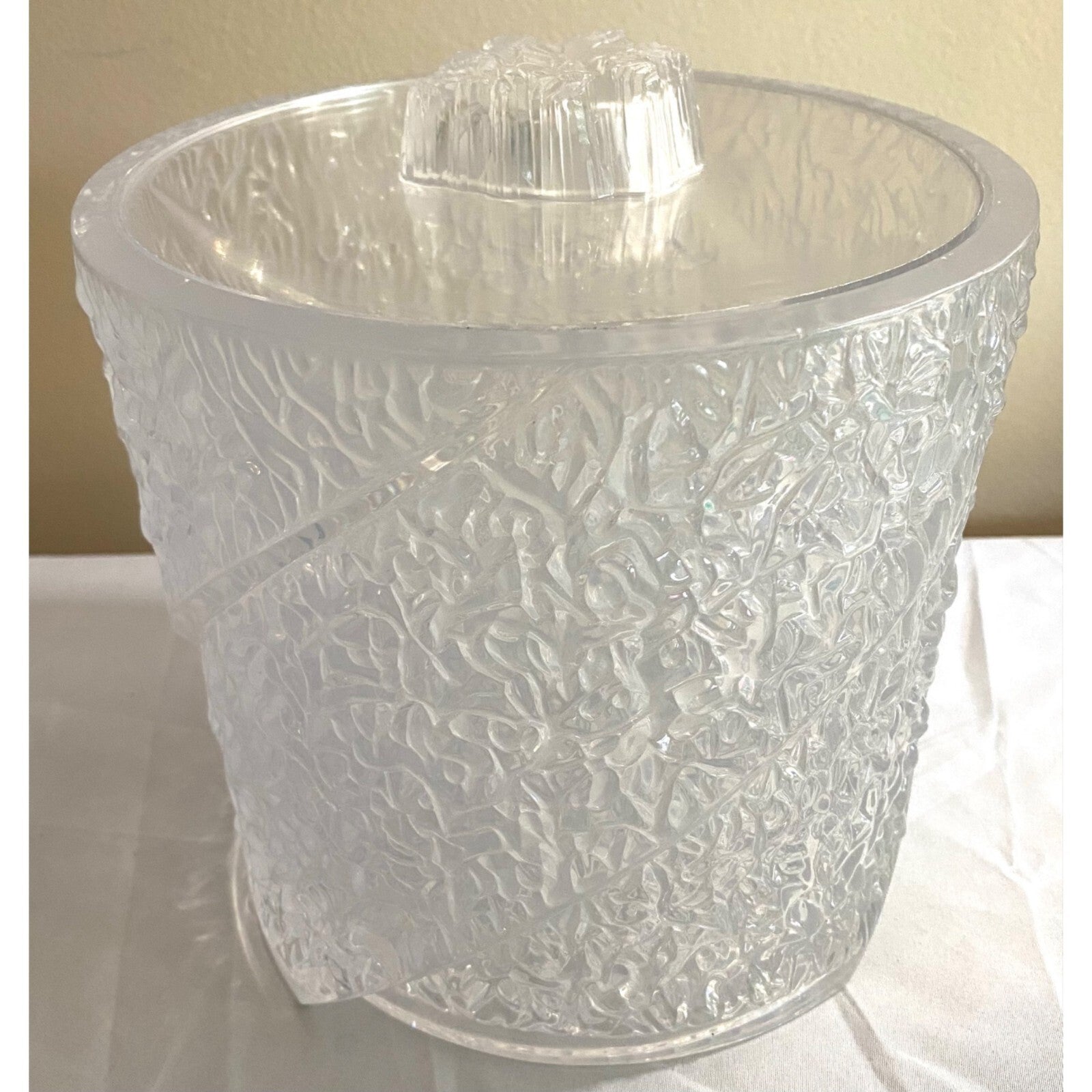 Vintage Hinge Texture Lucite Ice Bucket