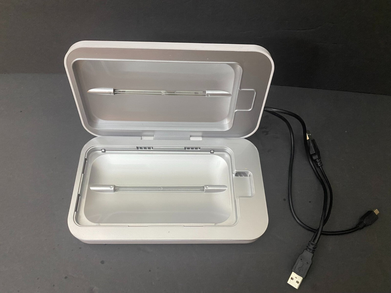 Phone Soap 3 White UV Smartphone Sanitizer And Universal Charger With Cable