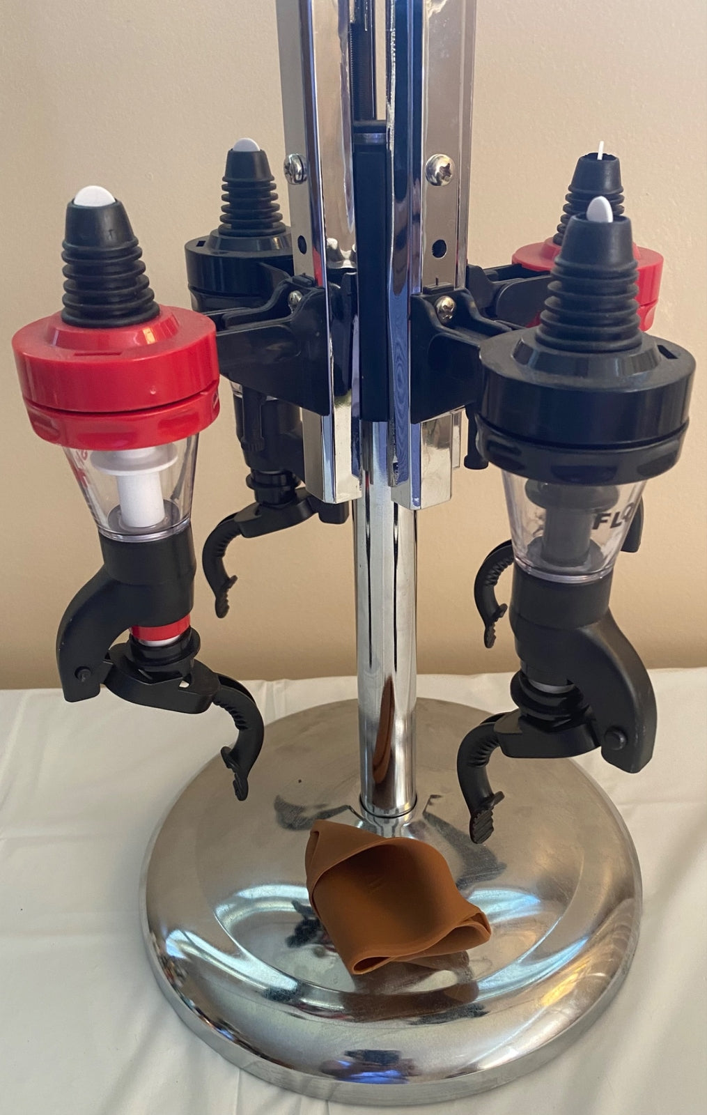 Oggi 4 bottles Shot Dispenser