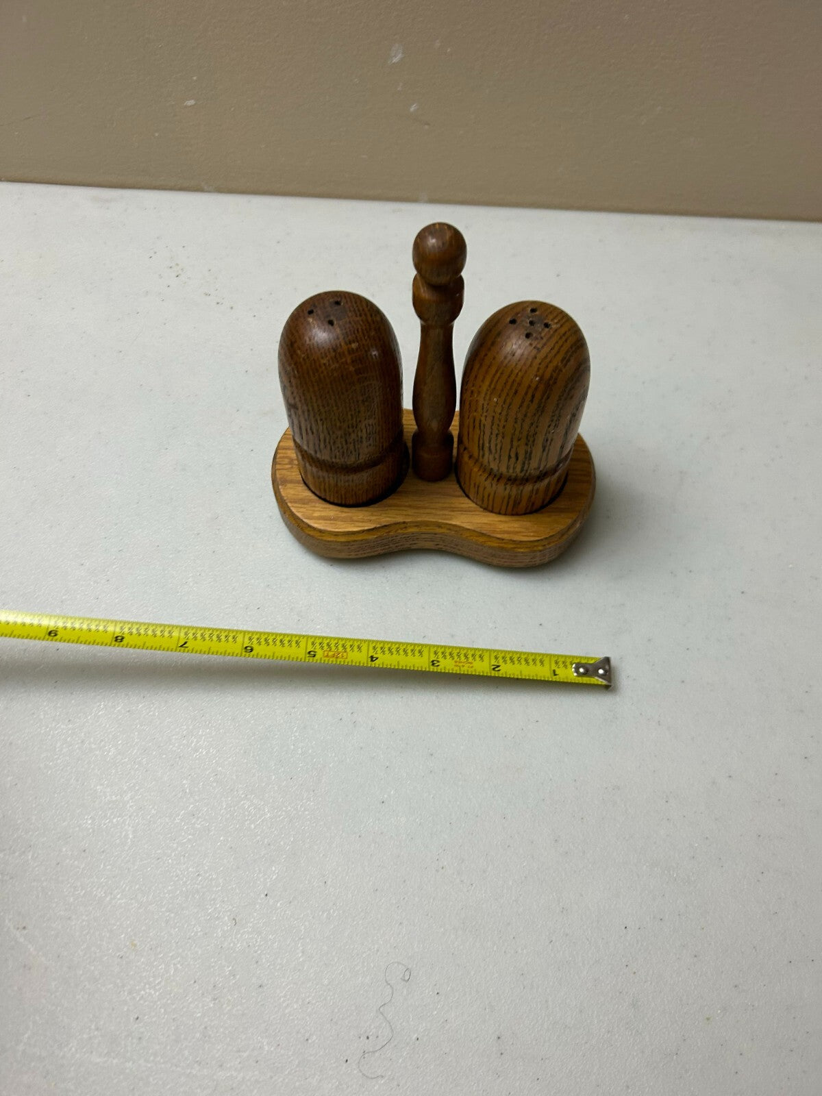 Vintage Brown Wooden Salt And Pepper Shaker With Condiment Tray/Holder Set