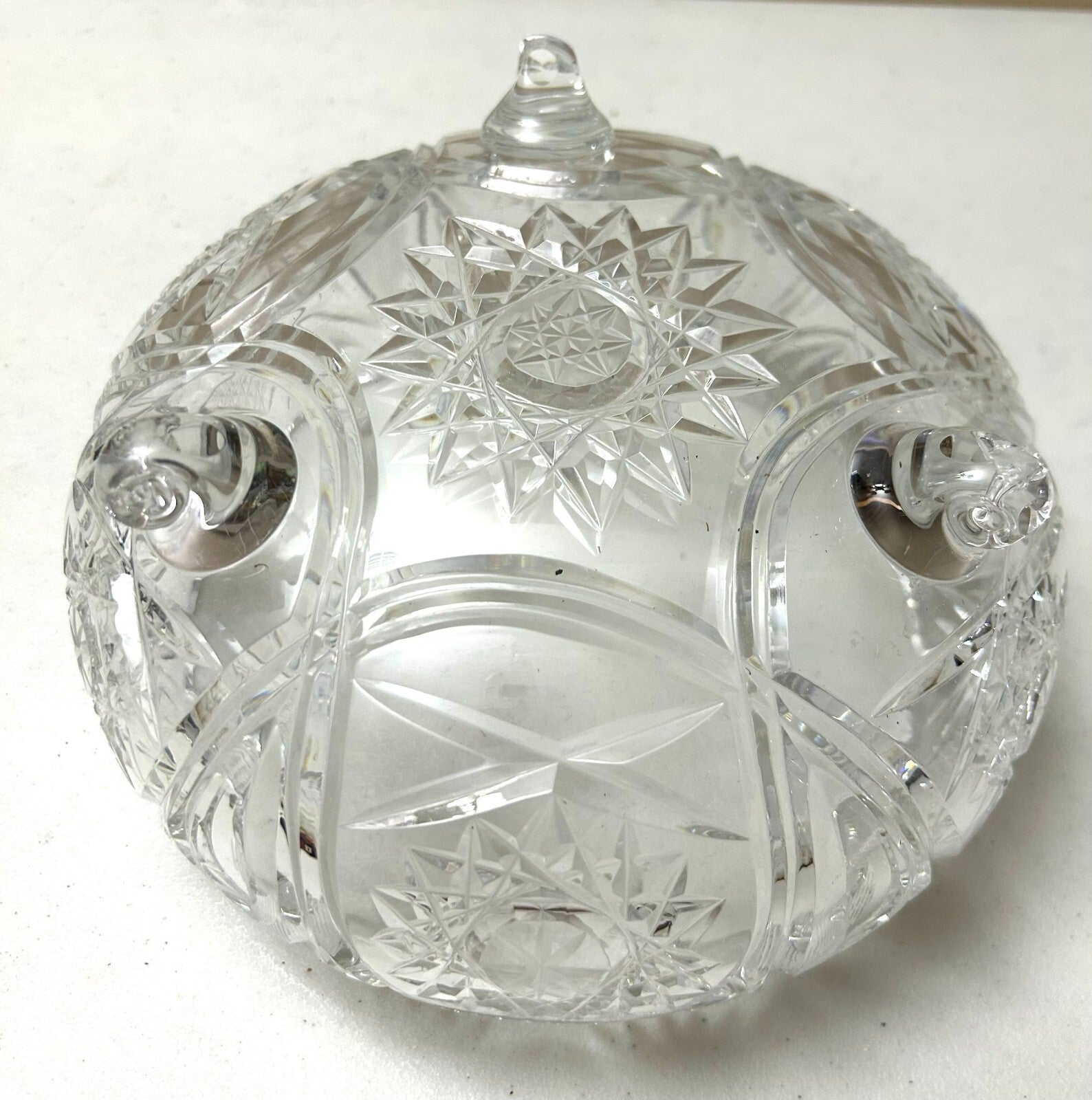 Vintage 3 Footed 8” Pinwheel Pattern Crystal Serving Bowl