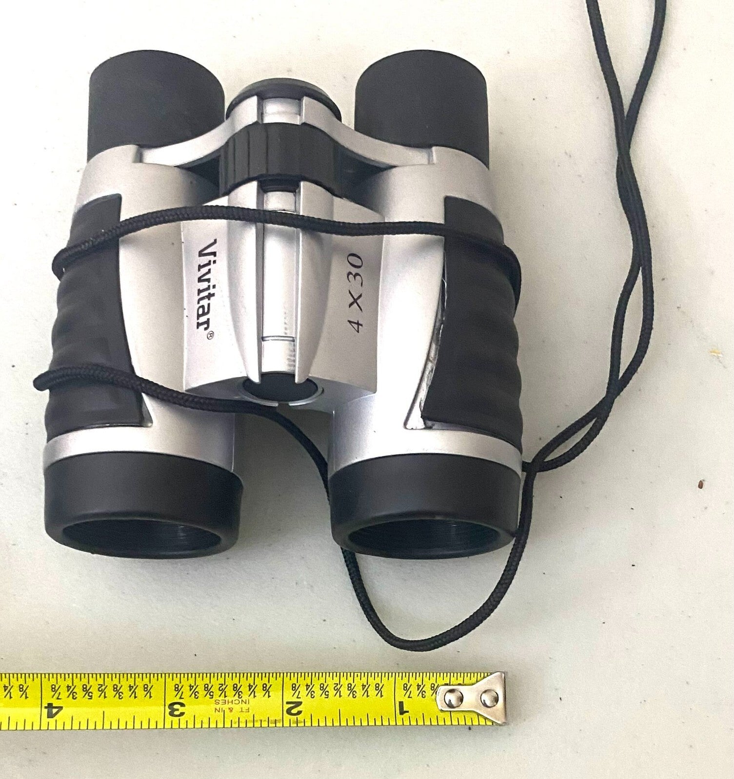 Vivitar Silver Black Magnification Binoculars 4 x 30 With Strap And Pouch
