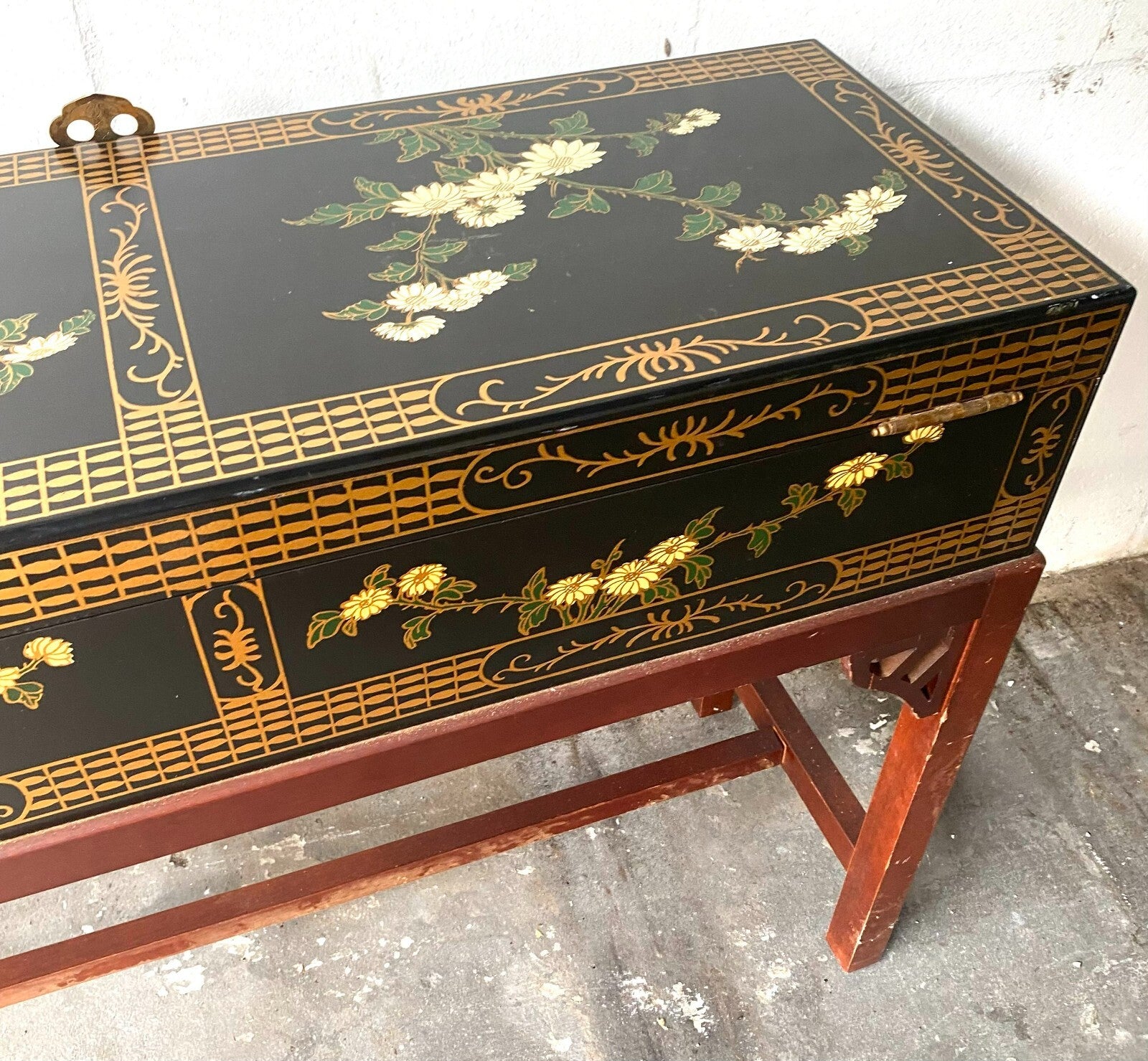 53” Asian Long Rectangular Sword Chest
