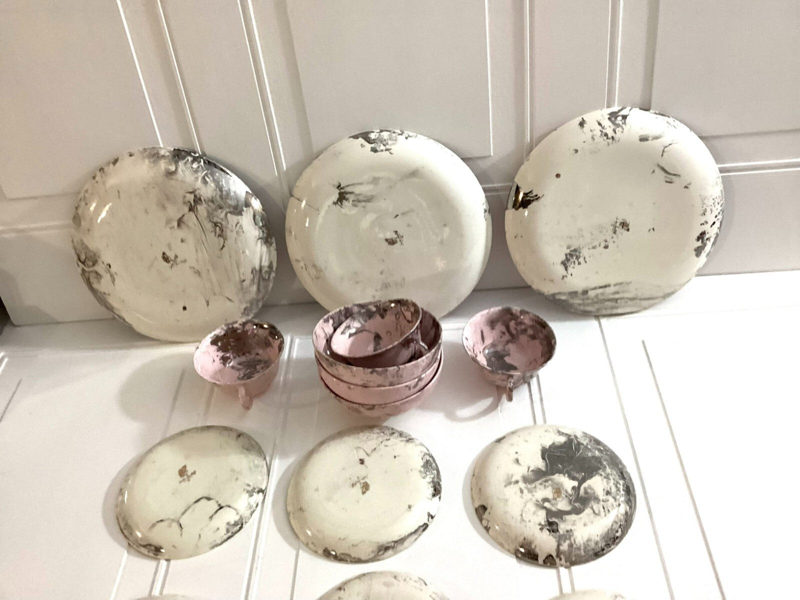 15 Pieces Set Of Sasha Brastoff Chinaware Dinner Set