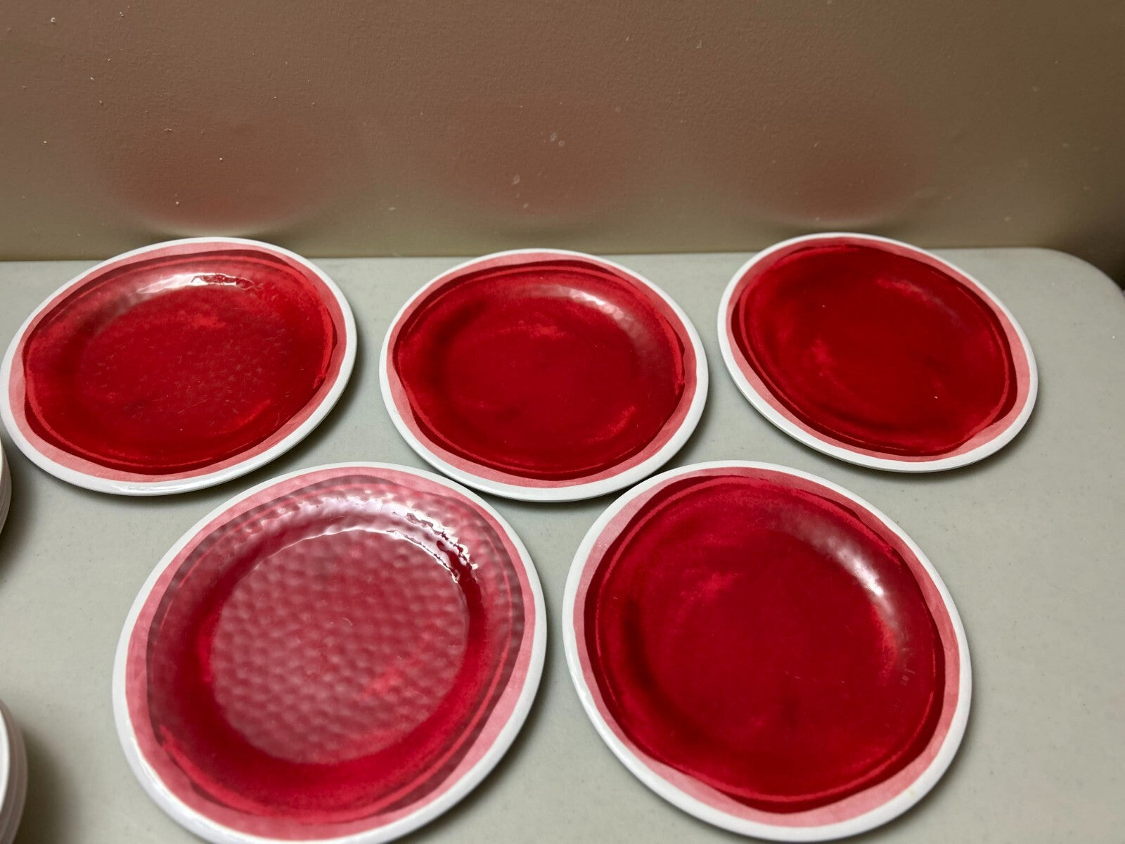 Set Of 15 Pieces Food Network Dishwasher Safe Red/White Dishes