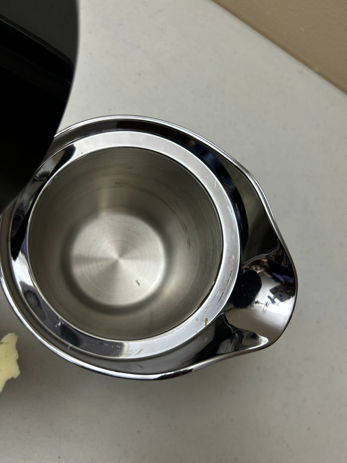 Double Insulated With Hinged Lid Gravy Boat