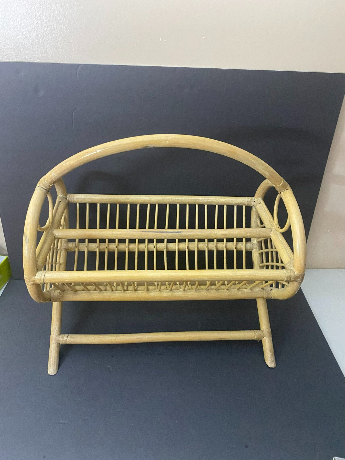 Hand Made Light Brown Rattan Wicker Organizer Basket For Magazines 18x10x18 In