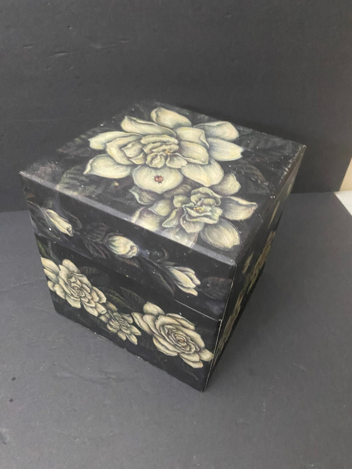 Bobs Boxes Black And White Square Shaped Floral Decorative Box Size 8 x 7.5 In