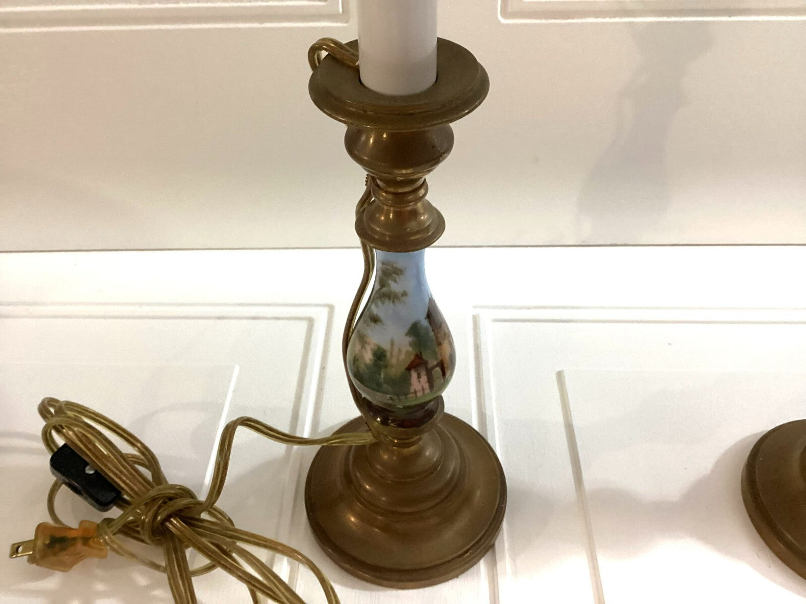 Vintage Set Of 2 Hand Painted, Brass Leg Elect Table Lamps