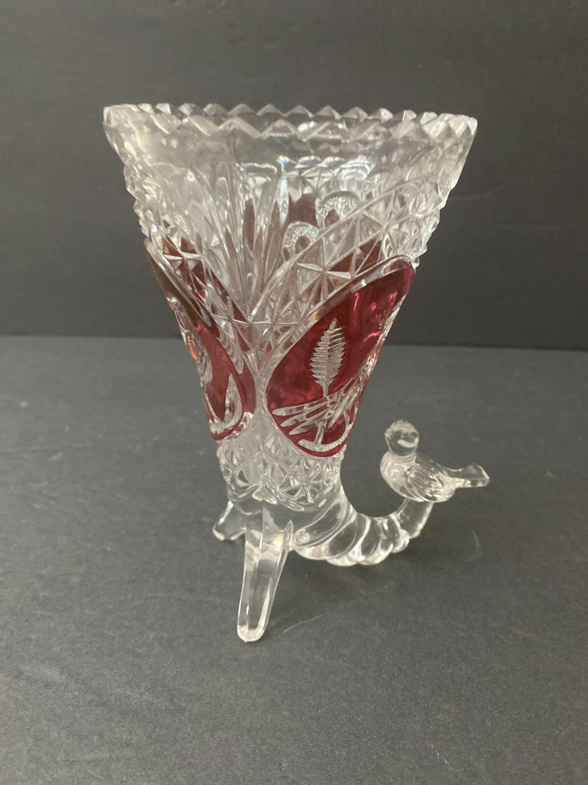Hofbauer Byrdes Crystal Cornucopia Red Bird Design Vase
