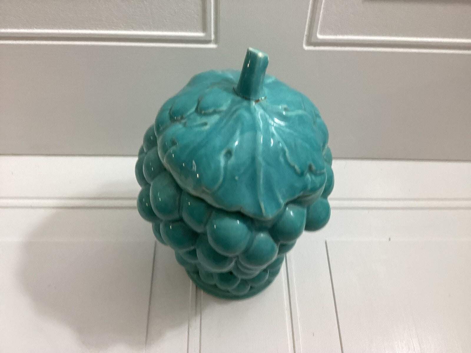 Vintage Red Wing Pottery Green Grapes 12 Inch Cookie Jar