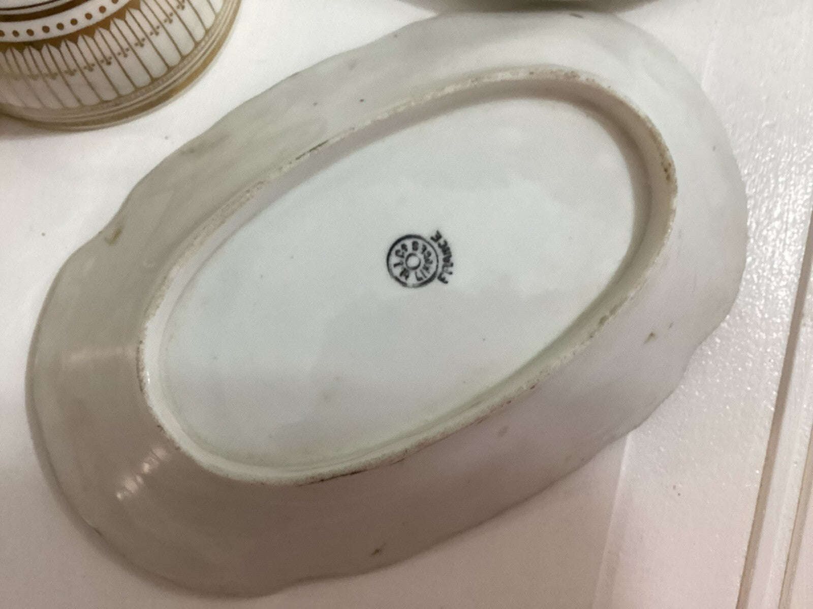 Assorted Antique 4 pcs kitchenware (Tray, Dish Plate, Soup Bowl, Pepper Shaker)
