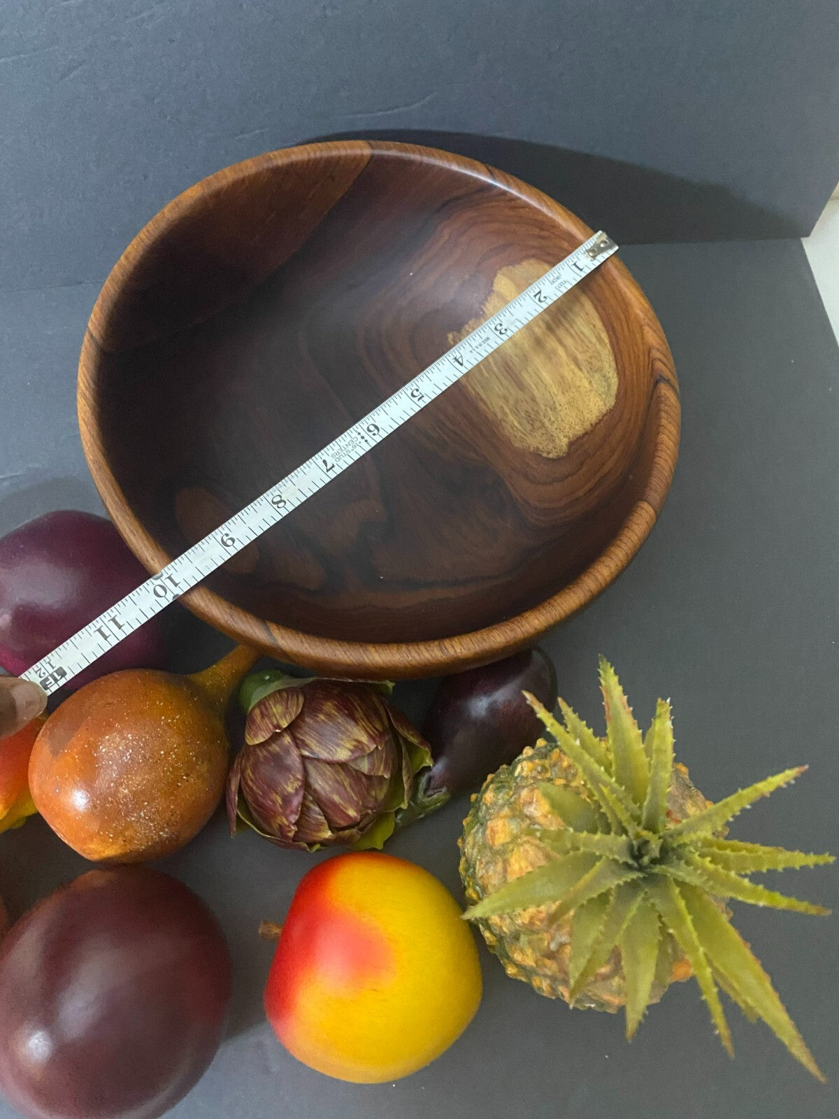 Decorative Wooden Bowl And 11 Pieces Various Fruits