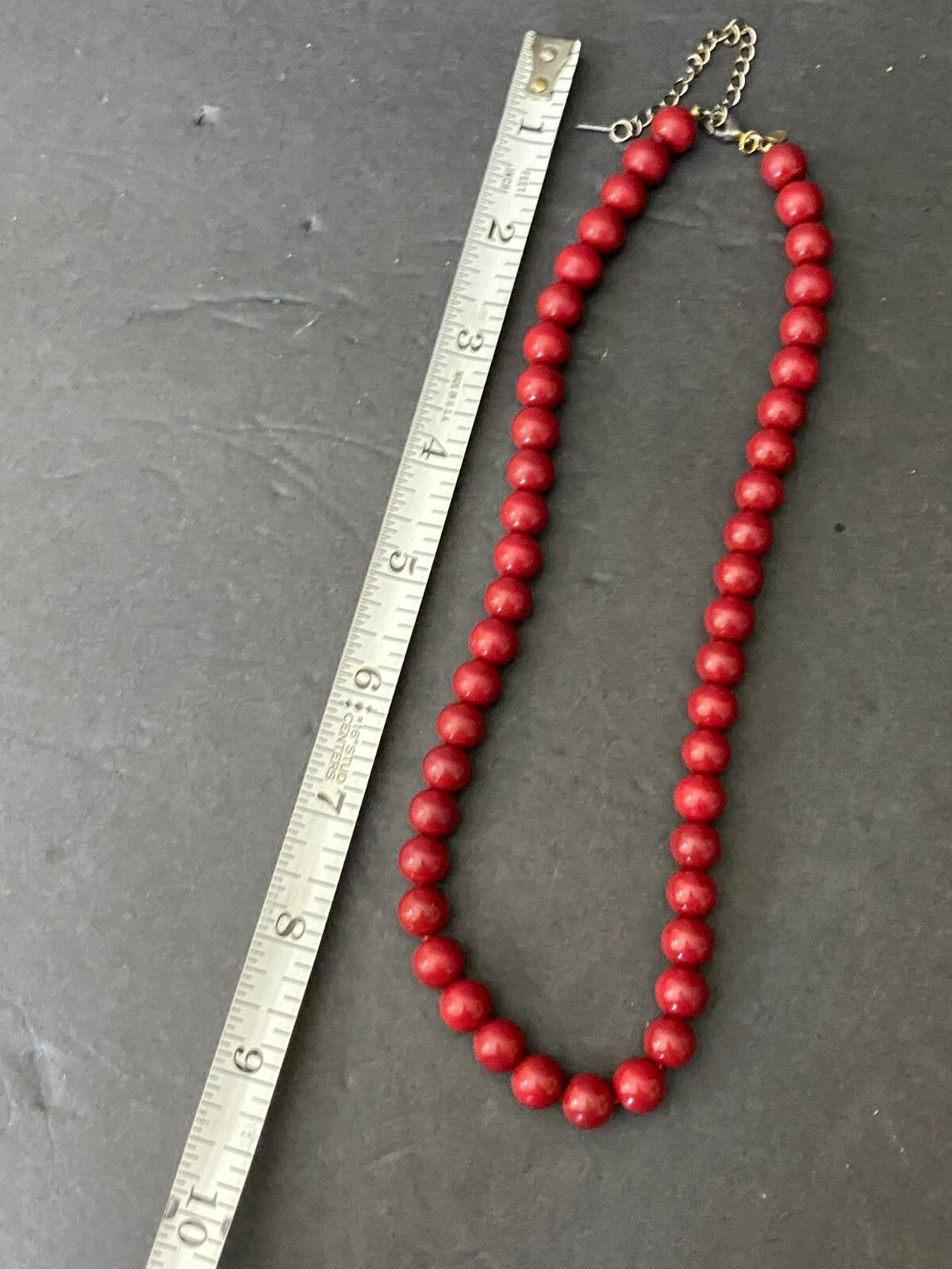 Vintage 9 Inches Solid Red Chunky Round Shaped Beaded Necklace