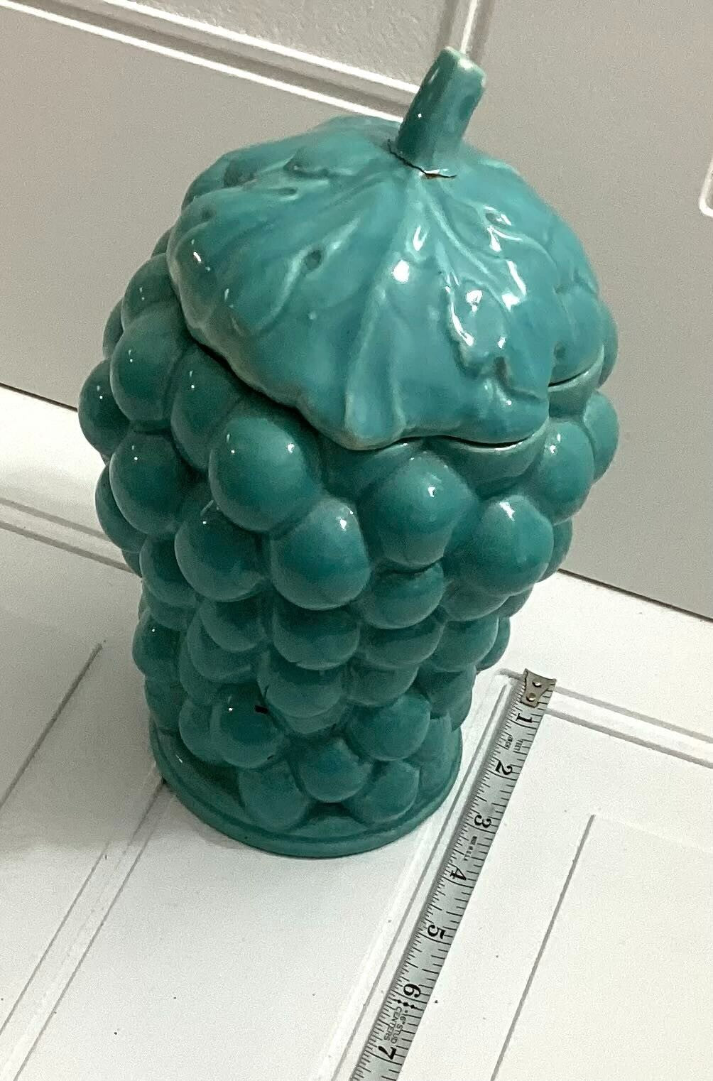Vintage Red Wing Pottery Green Grapes 12 Inch Cookie Jar
