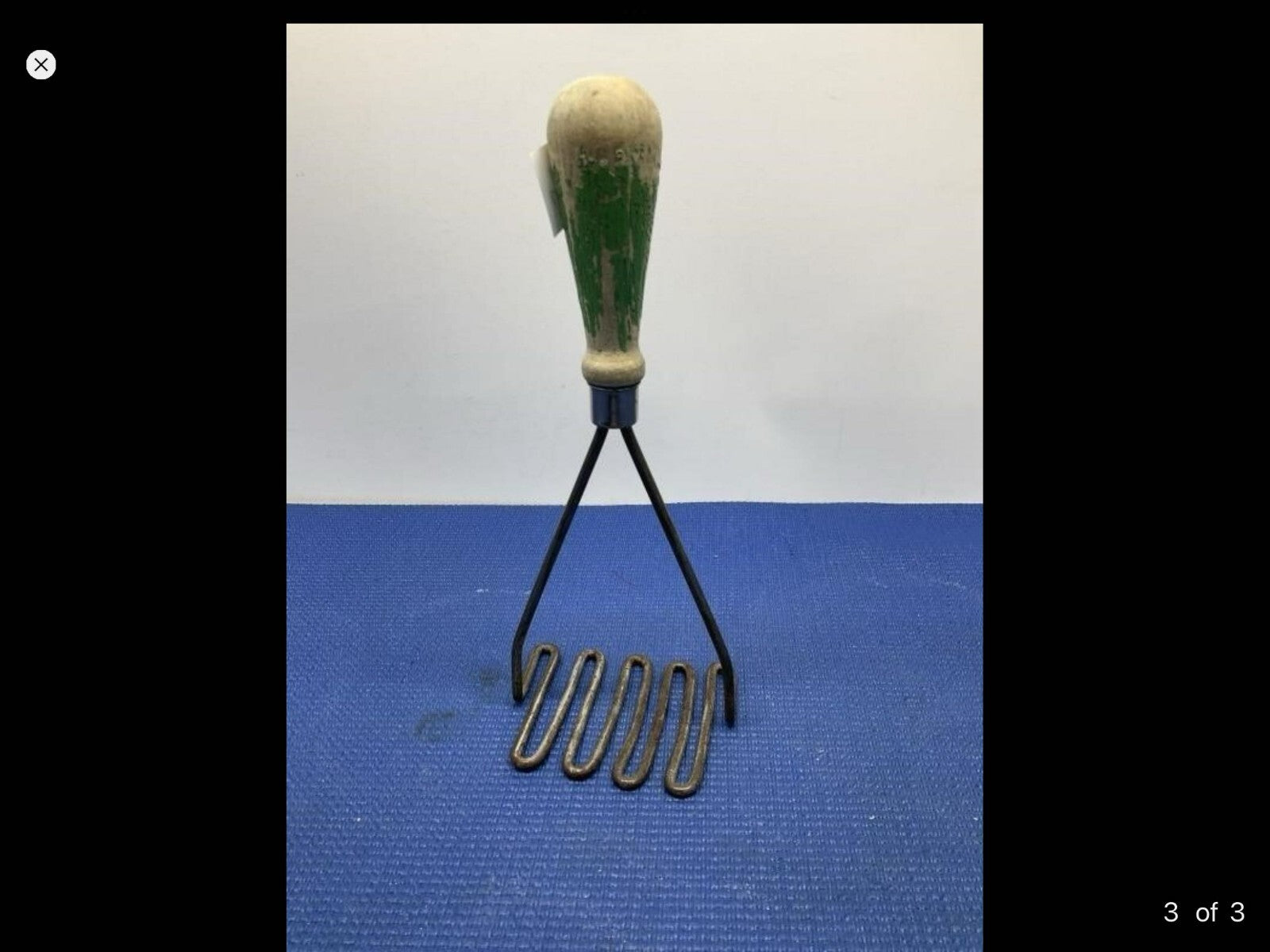 Vintage Lot Of Green dark Brown Round Manual Potato Masher