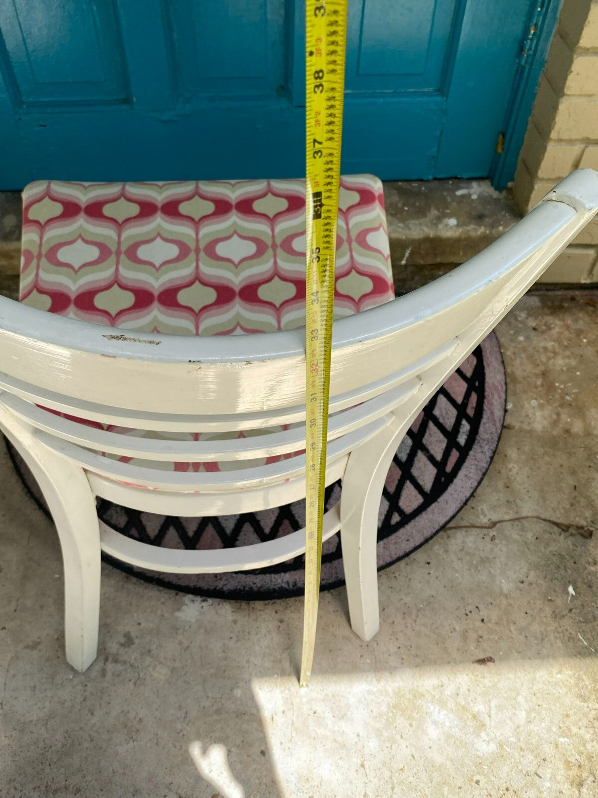 Set Of 3 White Bamboo Dining Chairs With Pink & White Cushions 32.5 X 16 Inches