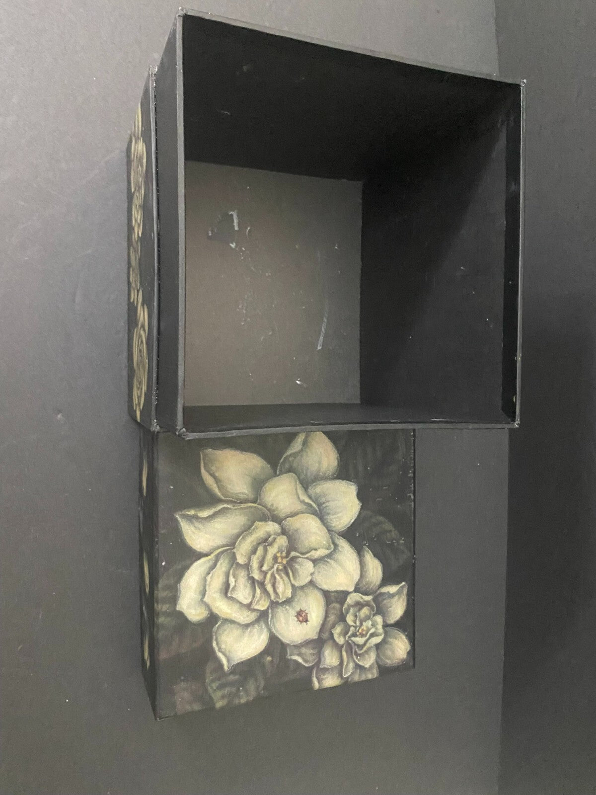 Bobs Boxes Black And White Square Shaped Floral Decorative Box Size 8 x 7.5 In