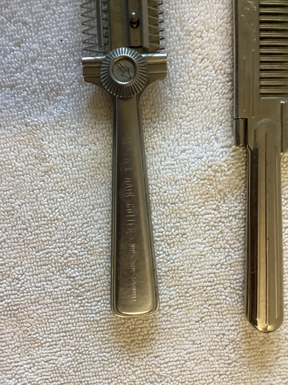Vintage Set Of 2 Mens Lite Wave Comb Steel And Playtex Hair Cutter