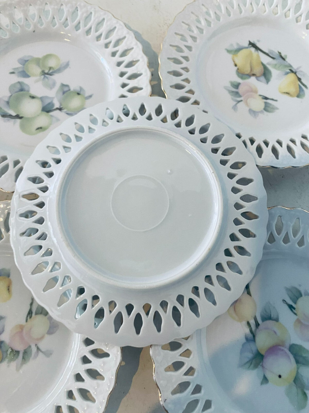 Lot Of 5 White Assorted Fruits Design Round Shaped Lattice Plates