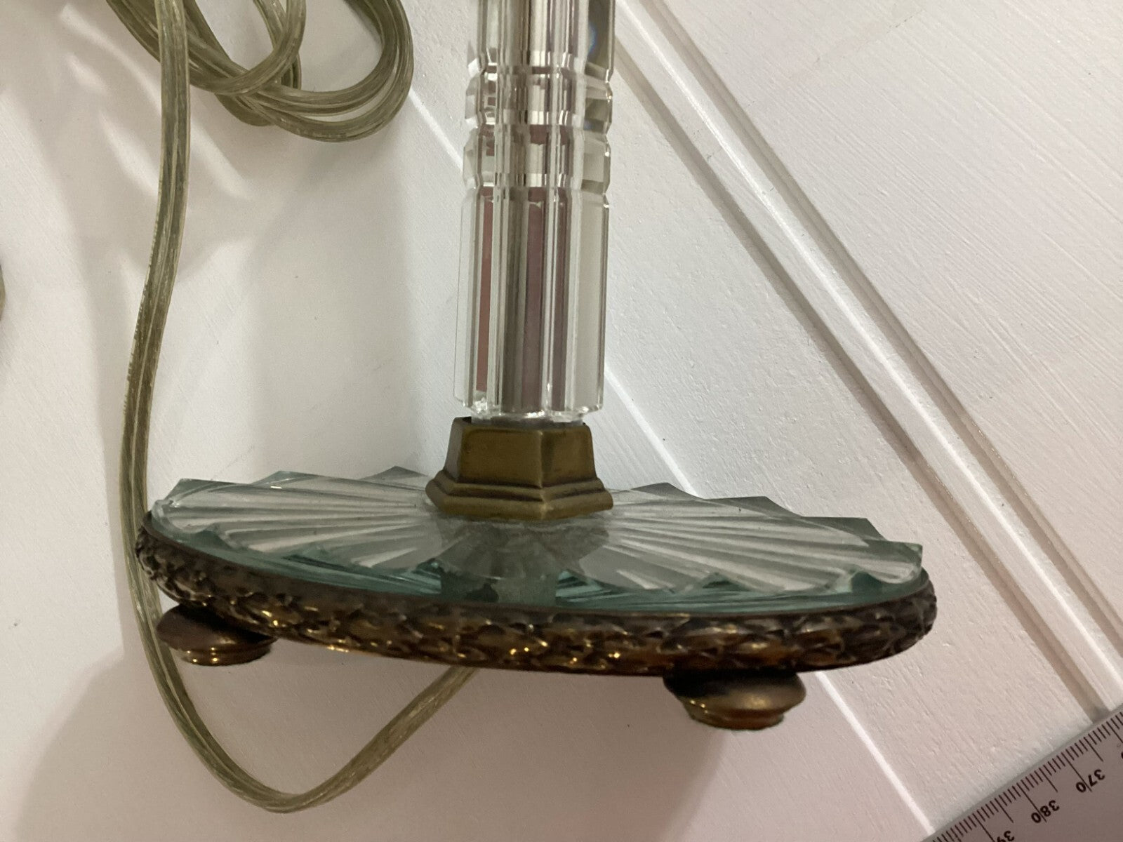 Set Of 2 Vintage Electric Powered 23 Inch Glass Stem Table Lamp With Shade