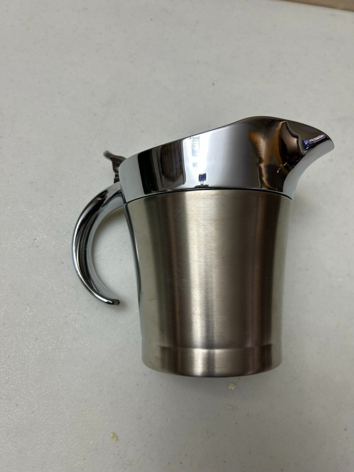 Double Insulated With Hinged Lid Gravy Boat