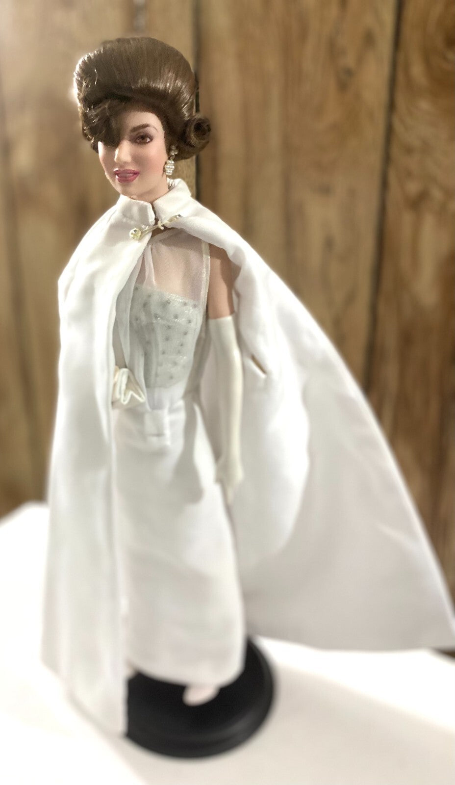 Franklin Heirloom Porcelain Doll Jacqueline Kennedy Inaugural Ball Portrait