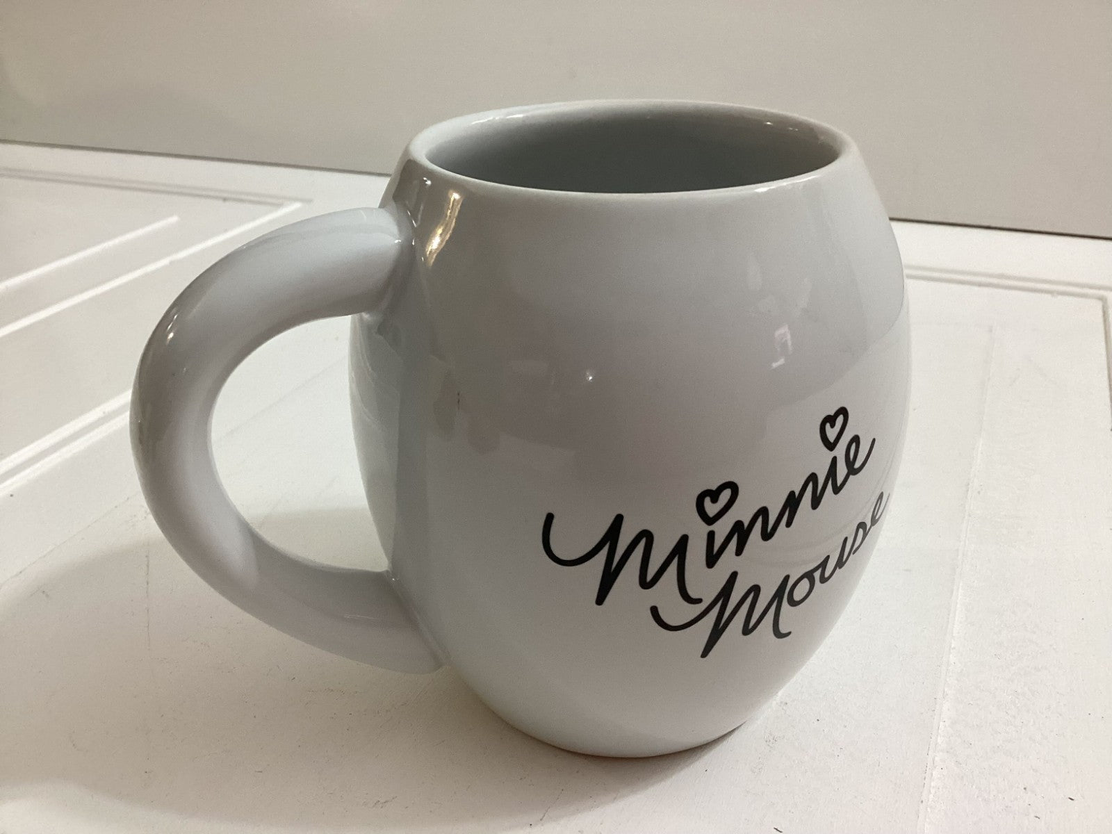 Vintage White Disney Minnie Mouse Collectible Mug
